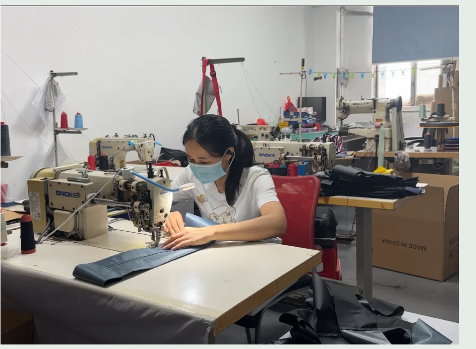 Hongzhao sewing workshop in Shenzhen